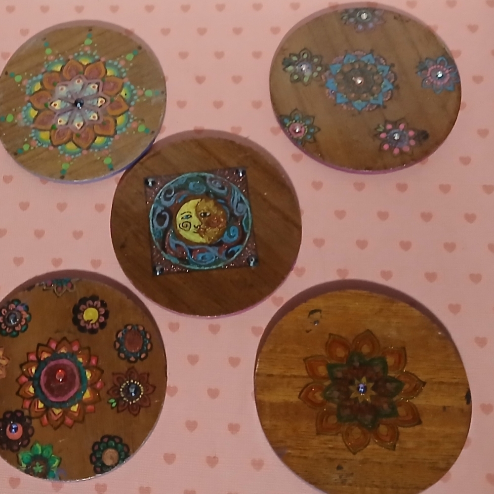 Hand-Painted Wooden Coasters Set - Floral & Sun Motifs